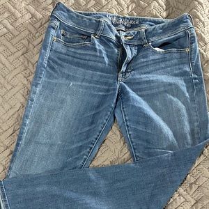Jean American Eagle